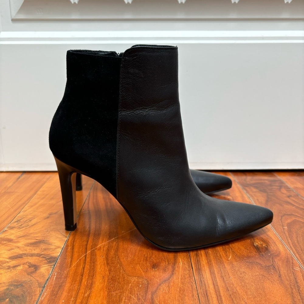 Saint + Sofia Tamara Heeled Ankle Boot in Black Leather 6 - Picture 8 of 13